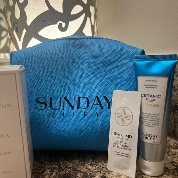 HUGE BUNDLE! Le Mieux EGF, ISO Cell Recovery Solution + Extras! - Picture 3 of 3